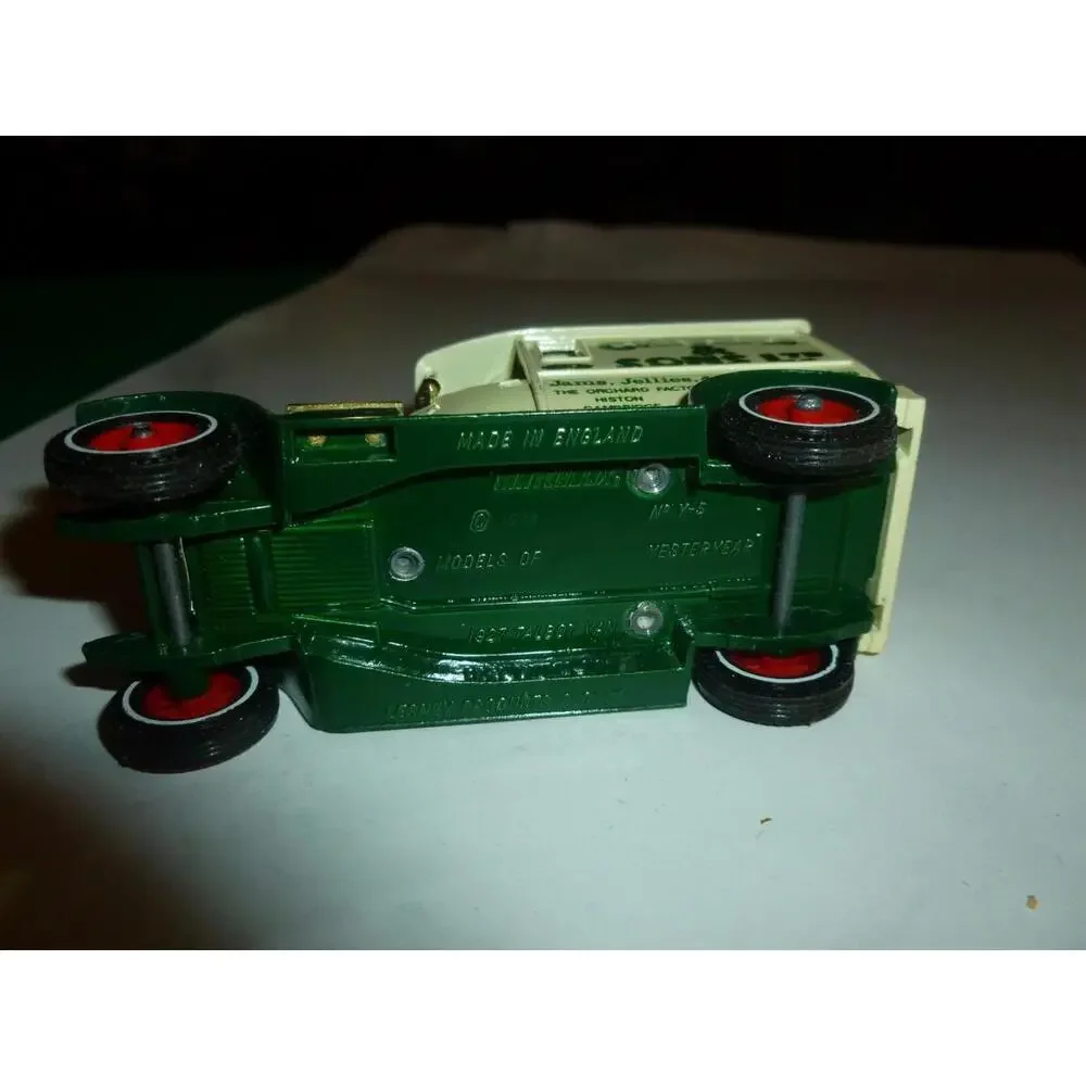 Matchbox Diecast Car Excellent 1927 Talbot Van Chivers & Sons Yesteryear